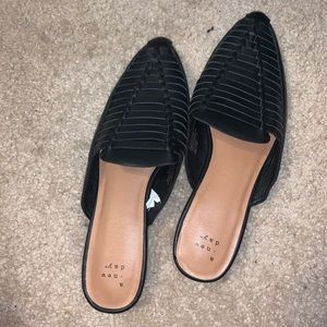 women’s black mules